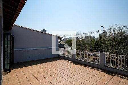 Casa para alugar com 120m², 2 quartos e 2 vagasVaranda