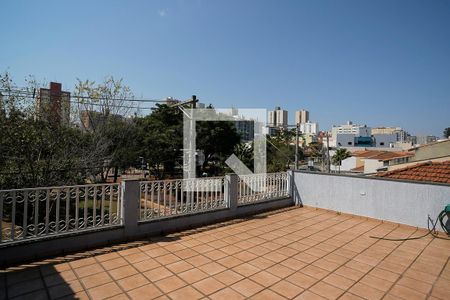 Casa para alugar com 120m², 2 quartos e 2 vagasVaranda