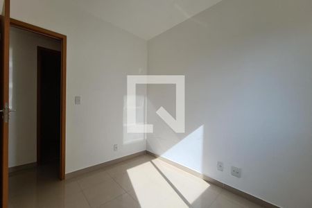 Apartamento à venda com 112m², 3 quartos e 2 vagasQuarto 3 