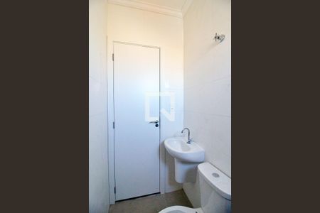 Apartamento à venda com 117m², 2 quartos e 2 vagasBanheiro da Suíte