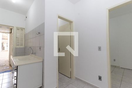 Cozinha  de casa para alugar com 1 quarto, 40m² em Jardim Colonial, São José dos Campos