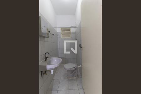 Banheiro de casa para alugar com 1 quarto, 40m² em Jardim Colonial, São José dos Campos