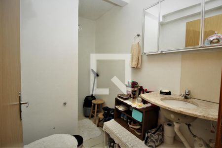 Banheiro de apartamento à venda com 2 quartos, 47m² em Estância Velha, Canoas