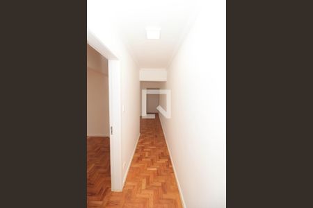Corredor - Sala/Quarto de apartamento para alugar com 3 quartos, 81m² em Vila Olímpia, São Paulo