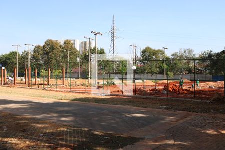 Apartamento à venda com 70m², 3 quartos e 1 vagaQuadras de esporte - Em reforma