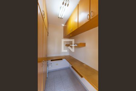 Apartamento à venda com 111m², 3 quartos e 3 vagasEscritório