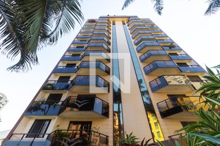 Apartamento à venda com 111m², 3 quartos e 3 vagasFachada