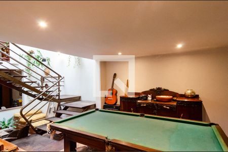 Sala de casa à venda com 4 quartos, 297m² em Planalto Paulista, São Paulo