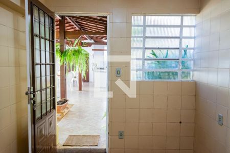 Casa à venda com 500m², 8 quartos e 4 vagas Casa à venda com 500m², 8 quartos e 4 vagasCozinha 2