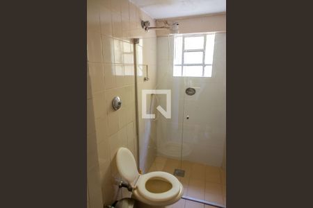 Casa à venda com 500m², 8 quartos e 4 vagas Casa à venda com 500m², 8 quartos e 4 vagasBanheiro 3