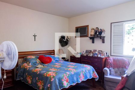 Casa à venda com 500m², 8 quartos e 4 vagas Casa à venda com 500m², 8 quartos e 4 vagasSuíte