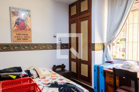 Casa à venda com 500m², 8 quartos e 4 vagas Casa à venda com 500m², 8 quartos e 4 vagasQuarto 3