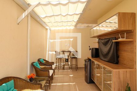 Apartamento à venda com 160m², 3 quartos e 1 vaga Apartamento à venda com 160m², 3 quartos e 1 vagaCobertura/Área Gourmet - Área de Convívio