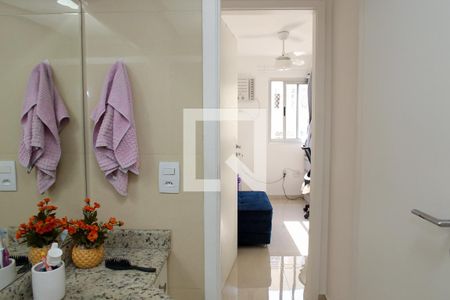 Apartamento à venda com 160m², 3 quartos e 1 vaga Apartamento à venda com 160m², 3 quartos e 1 vagaBanheiro Social