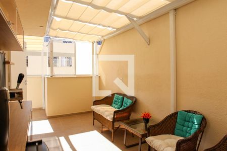 Apartamento à venda com 160m², 3 quartos e 1 vaga Apartamento à venda com 160m², 3 quartos e 1 vagaCobertura/Área Gourmet - Área de Convívio