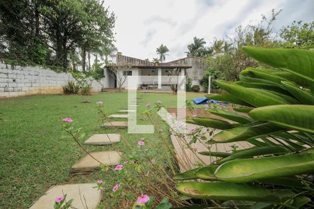 Casa de condomínio para alugar com 1380m², 4 quartos e 4 vagasQuintal 