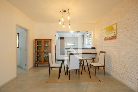 Casa de condomínio para alugar com 1380m², 4 quartos e 4 vagasSala de Jantar