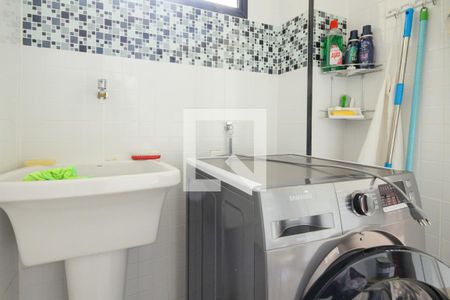 Casa de condomínio para alugar com 1380m², 4 quartos e 4 vagasÁrea de Serviço