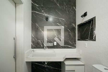 Casa de condomínio para alugar com 1380m², 4 quartos e 4 vagasBanheiro Social 