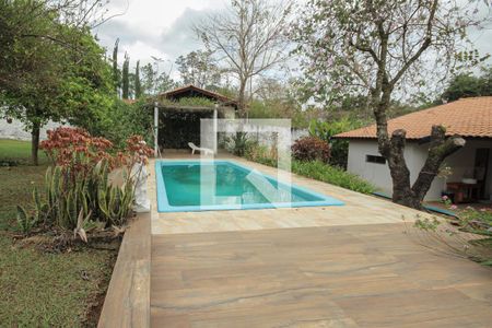 Casa de condomínio para alugar com 1380m², 4 quartos e 4 vagasPiscina