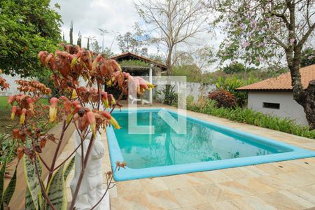 Casa de condomínio para alugar com 1380m², 4 quartos e 4 vagasPiscina