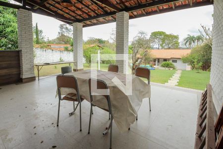 Casa de condomínio para alugar com 1380m², 4 quartos e 4 vagasÁrea da Churrasqueira 
