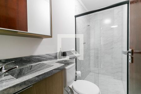 Banheiro de apartamento à venda com 1 quarto, 33m² em Vila Carrao, São Paulo