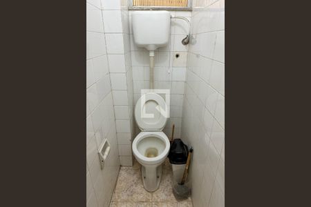 Apartamento à venda com 96m², 3 quartos e 1 vaga Apartamento à venda com 96m², 3 quartos e 1 vagaBanheiro de serviço