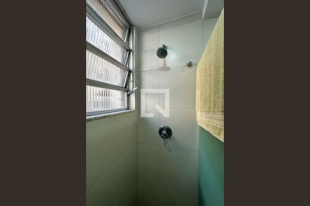 Apartamento à venda com 96m², 3 quartos e 1 vaga Apartamento à venda com 96m², 3 quartos e 1 vagaBanheiro Suíte