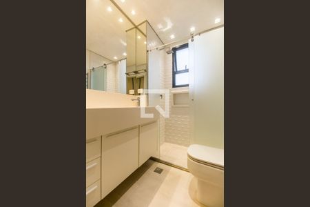 Apartamento à venda com 112m², 2 quartos e 2 vagasBanheiro da Suíte 1