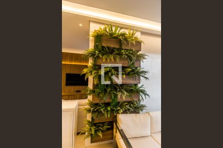 Apartamento à venda com 112m², 2 quartos e 2 vagasDetalhe Sala