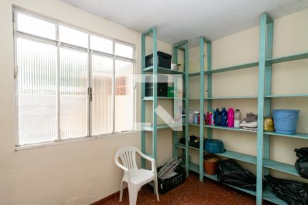 Casa à venda com 178m², 3 quartos e 2 vagasQuarto da área de serviço