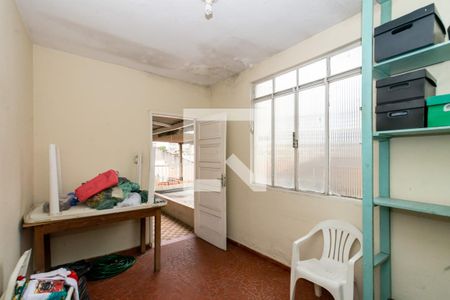Casa à venda com 178m², 3 quartos e 2 vagasQuarto da área de serviço