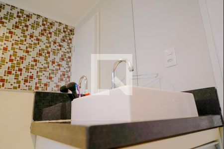 Apartamento à venda com 62m², 2 quartos e 1 vagaBanheiro Social