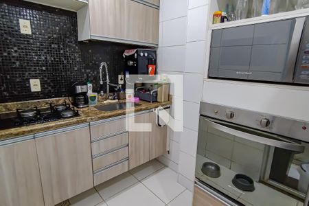 Casa à venda com 110m², 3 quartos e 1 vagacozinha e area de serviço