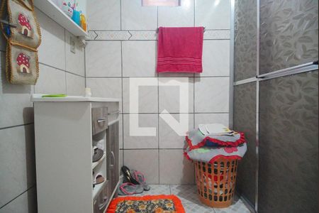 Casa à venda com 80m², 2 quartos e 2 vagasBanheiro