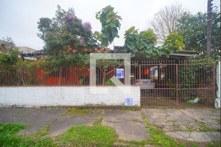 Casa à venda com 80m², 2 quartos e 2 vagasFachada