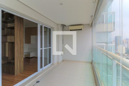 Apartamento para alugar com 49m², 1 quarto e 2 vagas Apartamento para alugar com 49m², 1 quarto e 2 vagasVaranda