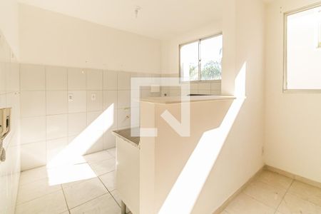 Apartamento para alugar com 48m², 2 quartos e 1 vaga Apartamento para alugar com 48m², 2 quartos e 1 vagaCozinha e Área de Serviço