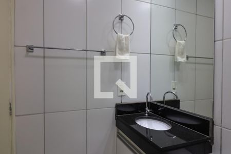 Apartamento para alugar com 54m², 2 quartos e 2 vagas Apartamento para alugar com 54m², 2 quartos e 2 vagasBanheiro