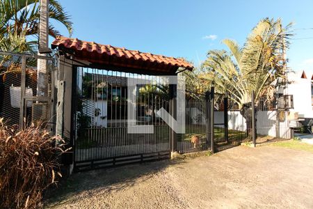 Casa à venda com 177m², 1 quarto e 8 vagasFachada