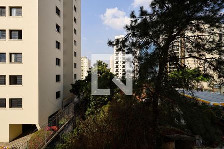 Apartamento à venda com 150m², 3 quartos e 3 vagas Apartamento à venda com 150m², 3 quartos e 3 vagasVista da Suíte 1