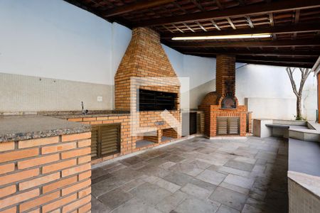 Apartamento à venda com 150m², 3 quartos e 3 vagas Apartamento à venda com 150m², 3 quartos e 3 vagasÁrea comum - Churrasqueira