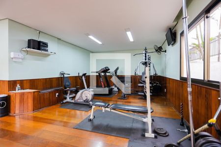 Apartamento à venda com 150m², 3 quartos e 3 vagas Apartamento à venda com 150m², 3 quartos e 3 vagasÁrea comum - Academia