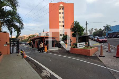 Apartamento para alugar com 57m², 2 quartos e 1 vagaFachada do Condomínio