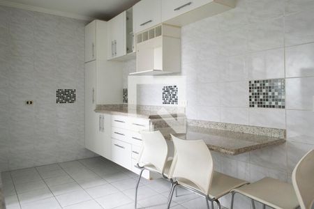 Apartamento para alugar com 74m², 2 quartos e 1 vaga Apartamento para alugar com 74m², 2 quartos e 1 vagaCozinha