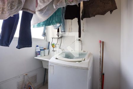 Apartamento para alugar com 72m², 2 quartos e 1 vagaÁrea de serviço