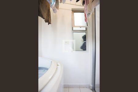 Apartamento para alugar com 72m², 2 quartos e 1 vagaÁrea de serviço - detalhes