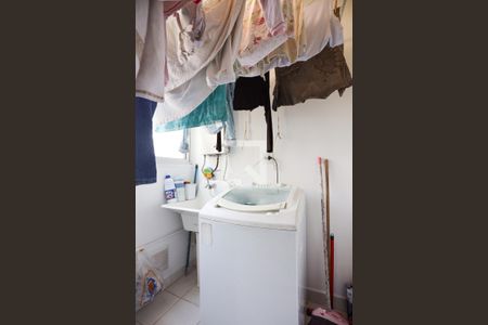 Apartamento para alugar com 72m², 2 quartos e 1 vagaÁrea de serviço