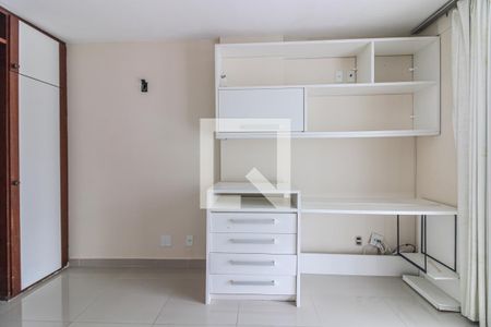 Apartamento à venda com 116m², 2 quartos e 1 vagaQuarto